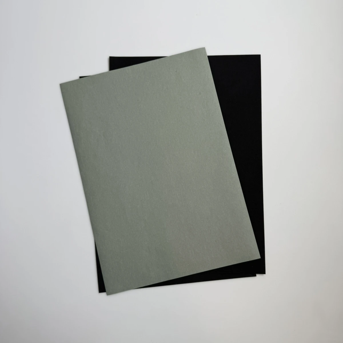 Papier velours, noir nuit