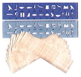 2 Hieroglyphenschablonen plus 4 Streifen Papyrus