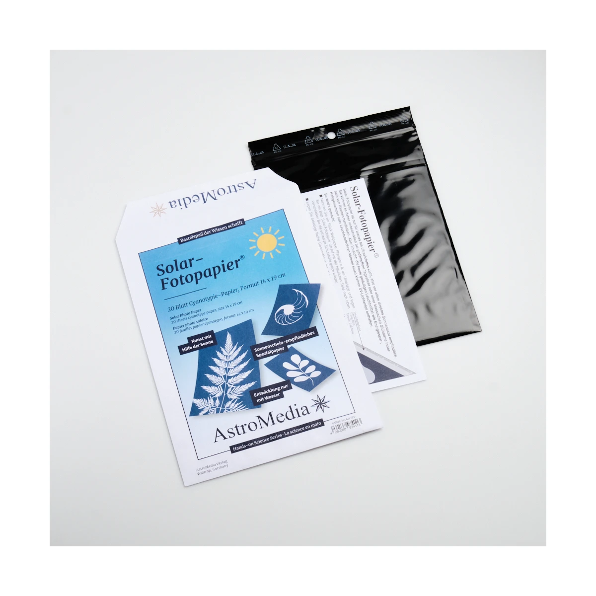 Le papier photo solaire  Papier cyanotype (21,5 x 28 cm), 10 feuilles - AstroMedia